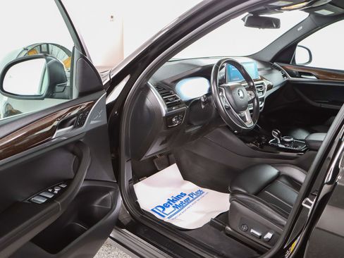 Used 2023 BMW X3 xDrive30i w/ Premium Essential Package image 3
