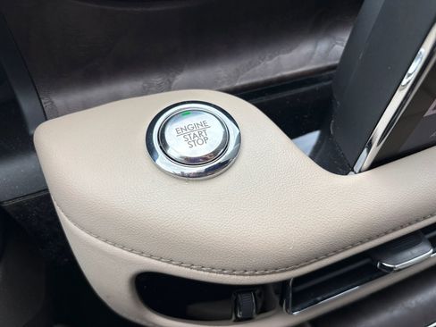 Used 2023 Lincoln Aviator Reserve w/ Equipment Group 201A AWD/4WD image 30