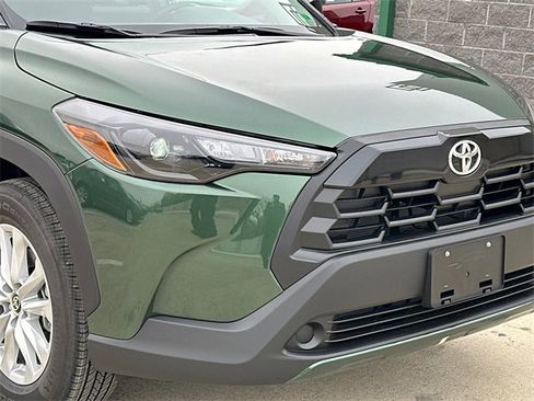 New 2026 Toyota Corolla Cross LE image 9