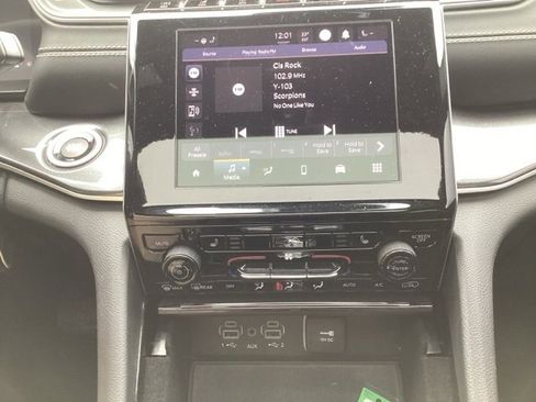 Used 2021 Jeep Grand Cherokee L Laredo image 26