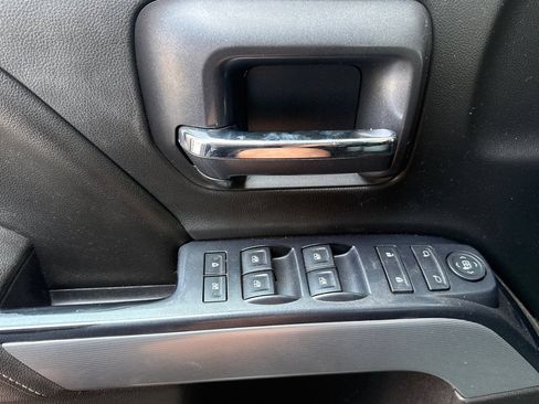 Used 2017 Chevrolet Silverado 3500 LT AWD/4WD image 10