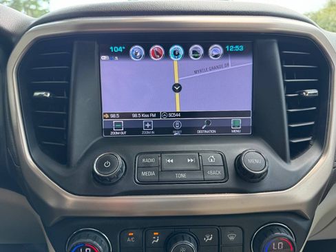 Used 2018 GMC Acadia Denali w/ Technology Package AWD/4WD image 24