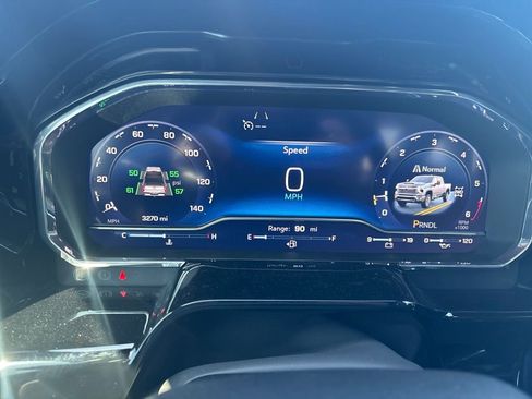 Used 2025 Chevrolet Silverado 2500 High Country w/ Technology Package image 16