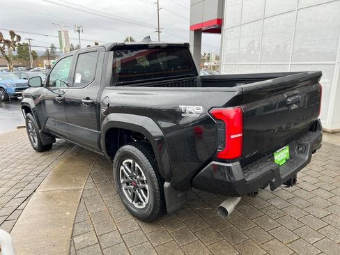 New 2026 Toyota Tacoma TRD Sport AWD/4WD image 3