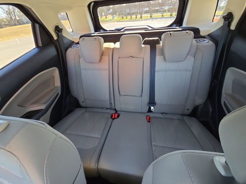 Used 2021 Ford EcoSport SE w/ SE Convenience Package image 21