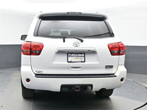Used 2017 Toyota Sequoia Limited image 13