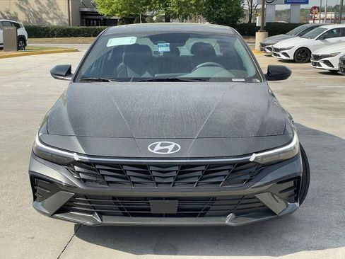 New 2026 Hyundai Elantra SEL Sport Premium FWD image 7