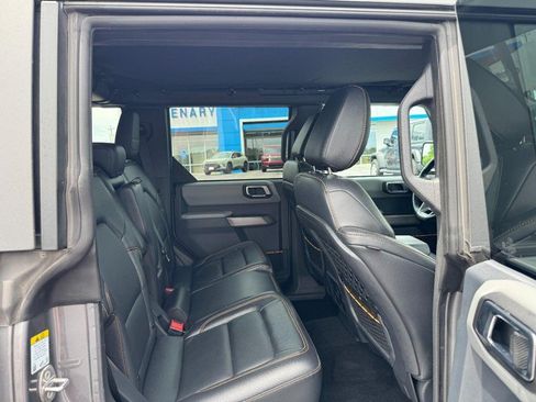 Used 2023 Ford Bronco Badlands AWD/4WD image 10