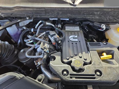 New 2026 RAM 2500 Tradesman AWD/4WD image 33