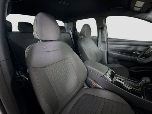Used 2025 Hyundai Santa Cruz SE FWD image 27