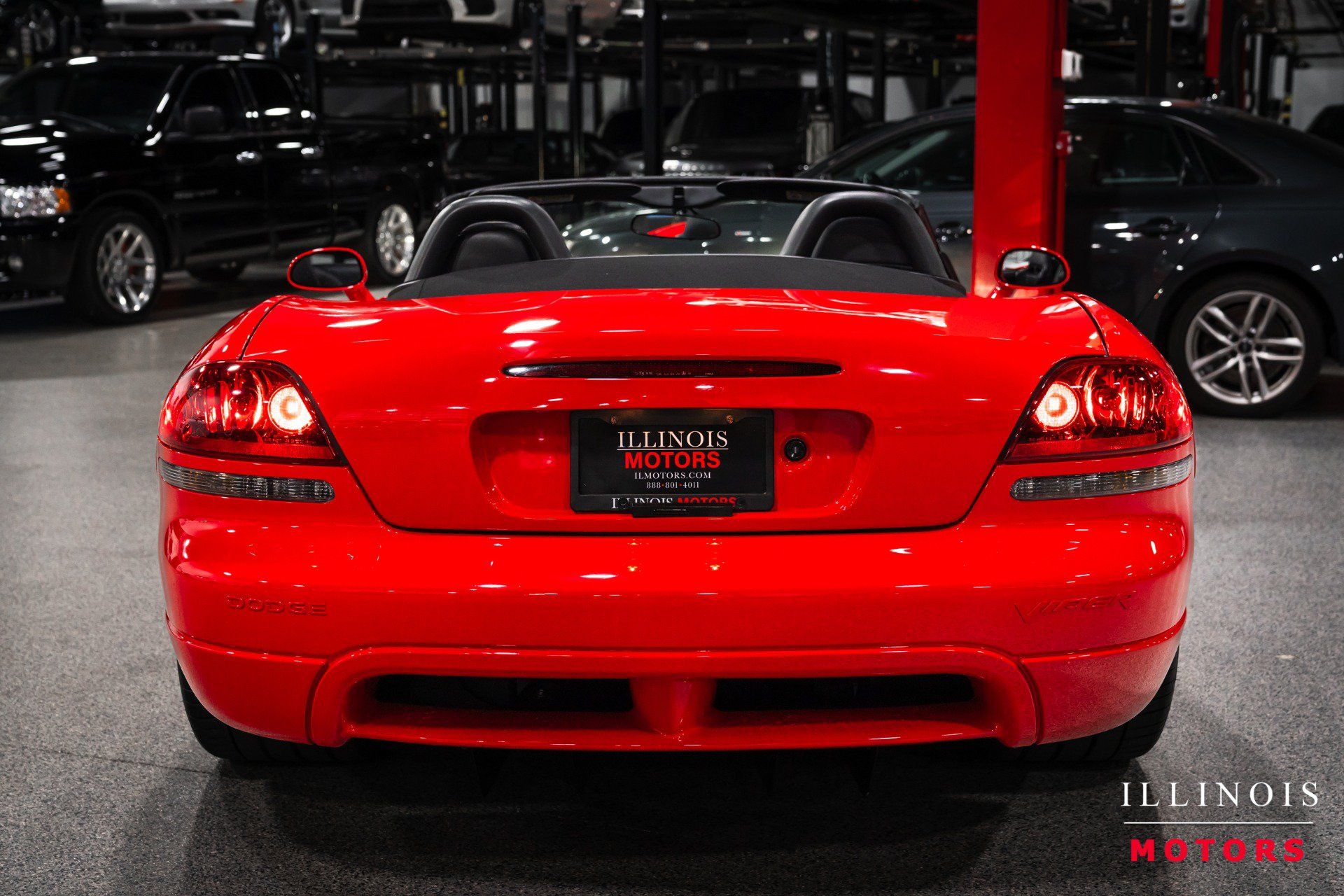 Used 2006 Dodge Viper SRT-10 RWD image 4