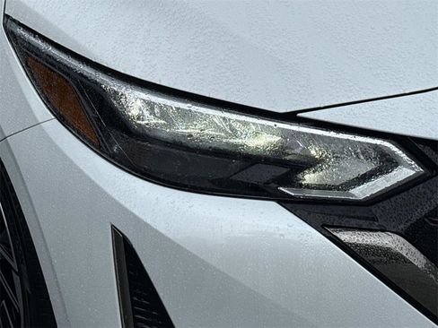 Certified 2024 Nissan Sentra SR image 28