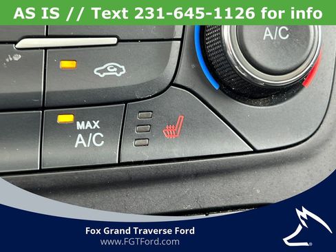 Used 2017 Ford Escape Titanium w/ Equipment Group 301A AWD/4WD image 21