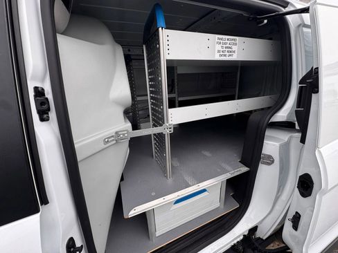 Used 2016 Ford Transit Connect XL image 24