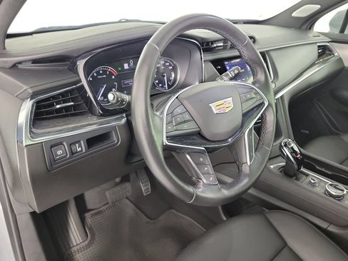 Certified 2023 Cadillac XT5 Premium Luxury FWD image 18