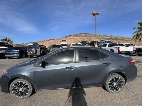 Used 2014 Toyota Corolla S image 2