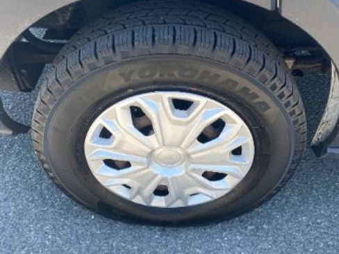 Used 2015 Ford Transit 350 XLT RWD image 25