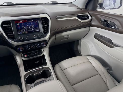 Used 2020 GMC Acadia SLT w/ Premium Package FWD image 24