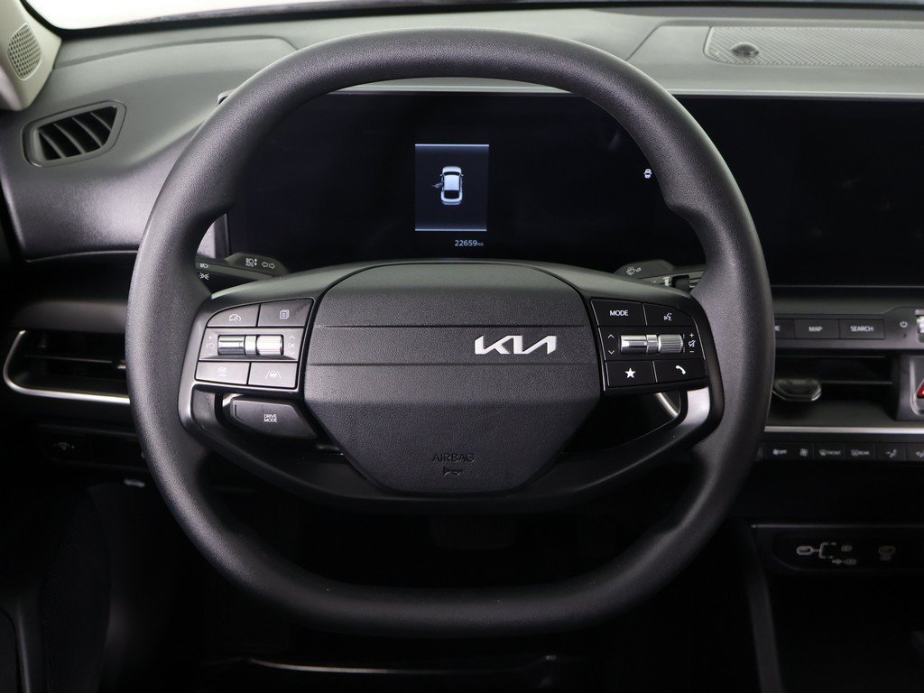 Used 2025 Kia K4 FWD image 36