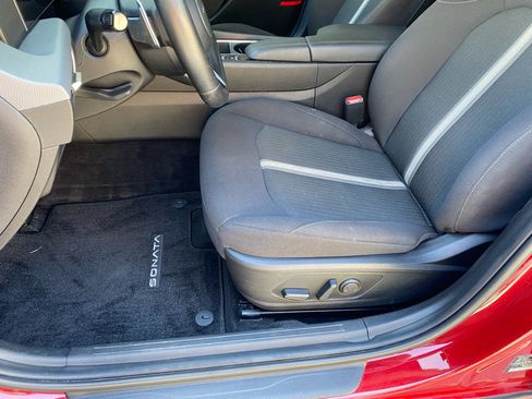 Used 2024 Hyundai Sonata SEL FWD image 29