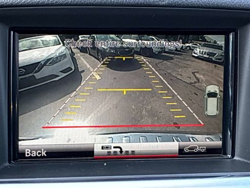 Used 2014 Mercedes-Benz GL 450 4MATIC image 42