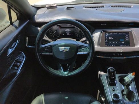 Used 2022 Cadillac XT4 Sport w/ Safety Alert Package AWD/4WD image 18