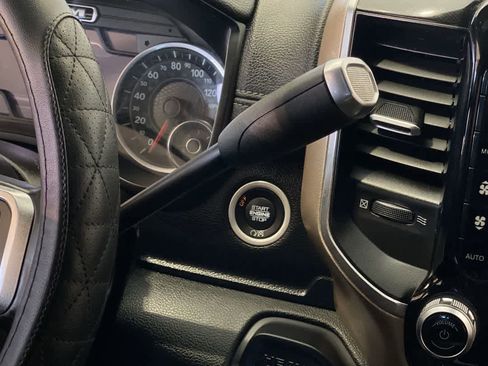 Used 2019 RAM 2500 Laramie w/ Black Appearance Package image 22