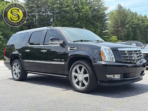 Used 2011 Cadillac Escalade ESV Premium AWD/4WD image 8