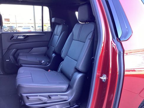 New 2026 Chevrolet Suburban RST w/ Comfort Package AWD/4WD image 14