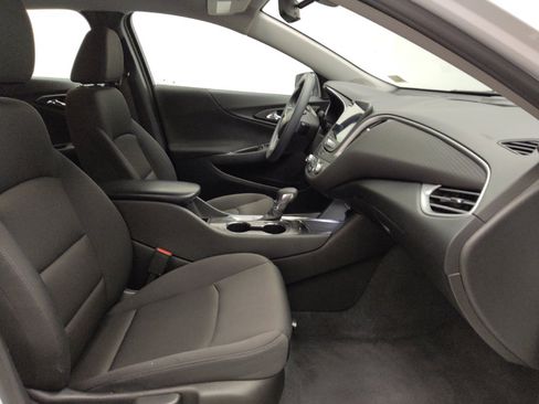 Used 2022 Chevrolet Malibu LS w/ Driver Confidence Package II FWD image 21