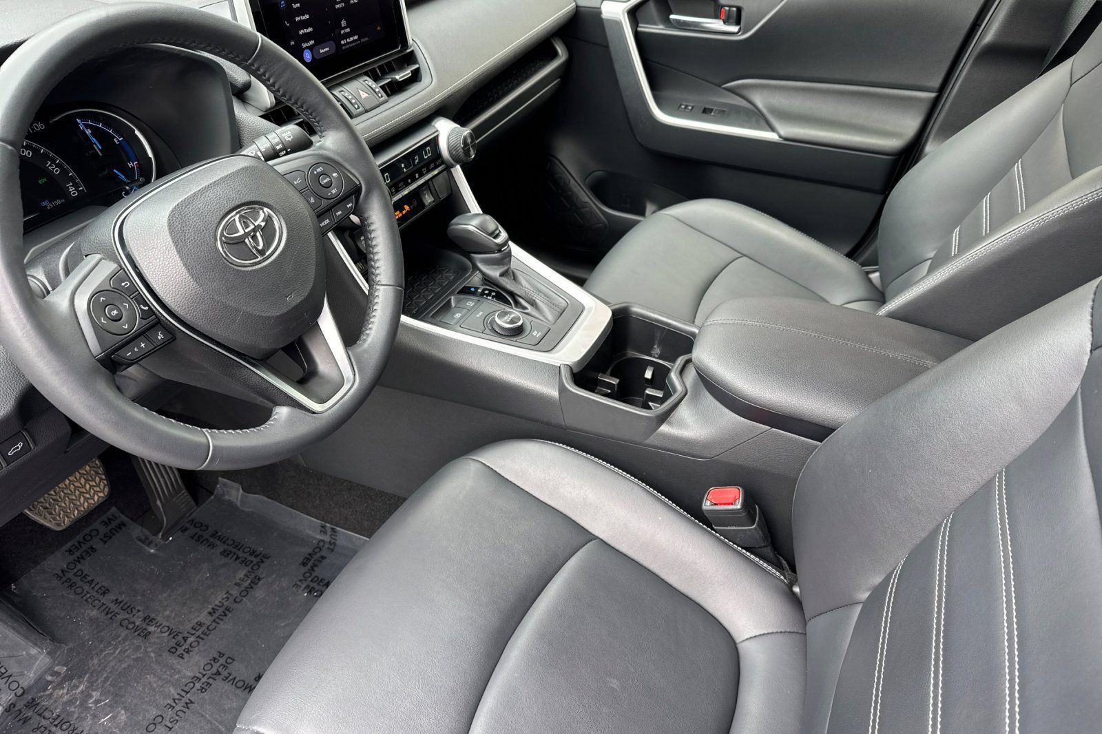 Certified 2025 Toyota RAV4 XLE Premium w/ Weather Package AWD/4WD image 12