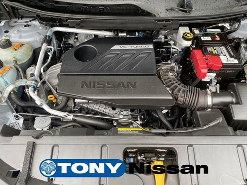 Used 2023 Nissan Rogue SV FWD image 28