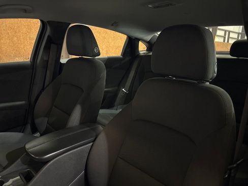 Used 2023 Chevrolet Malibu LT image 18