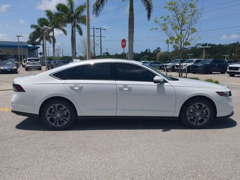 New 2026 Honda Accord EX-L image 2