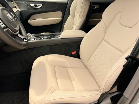 New 2026 Volvo XC60 B5 Plus w/ Protection Package Premier image 13