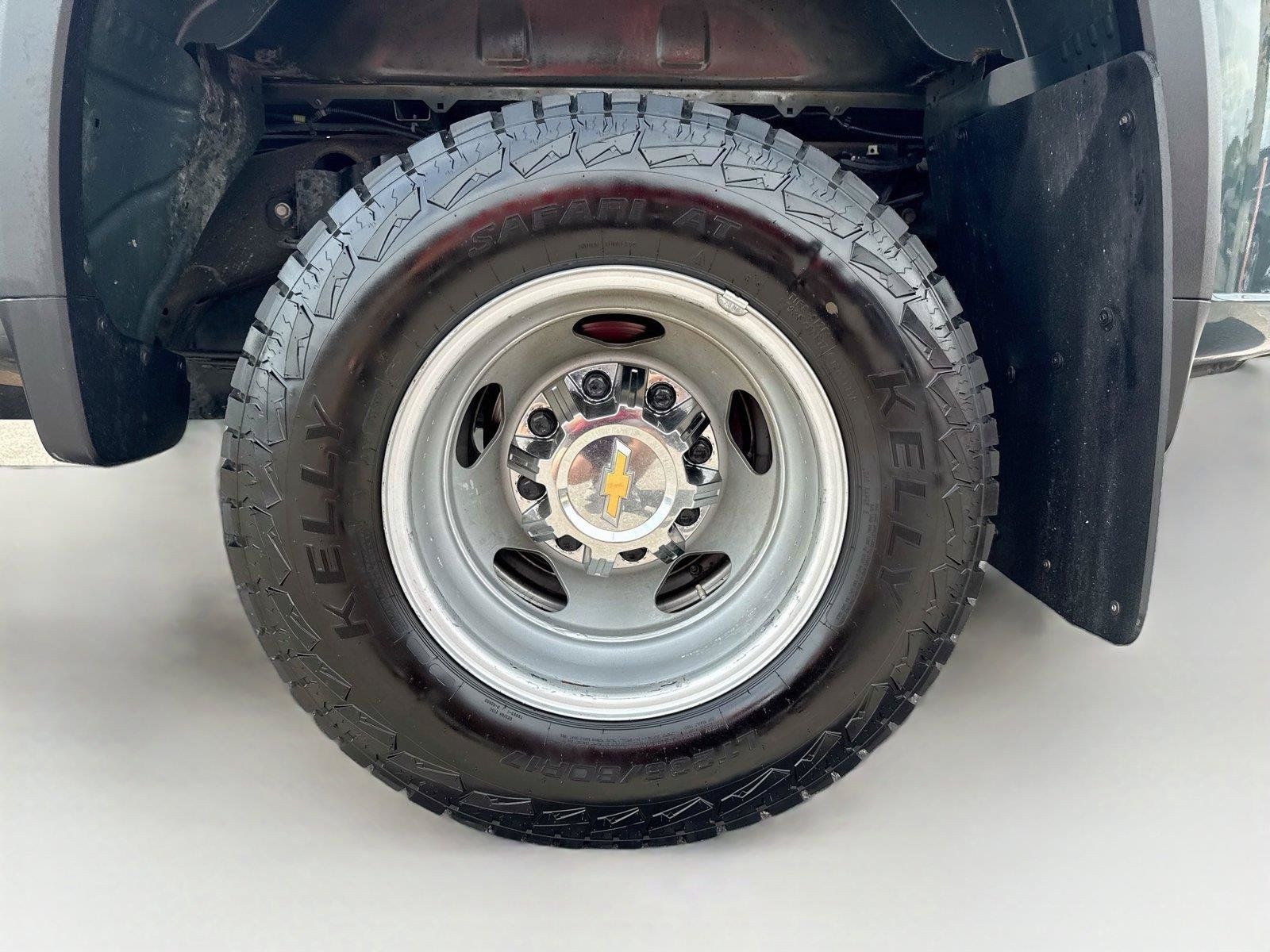 Used 2025 Chevrolet Silverado 3500 LT w/ Texas Edition AWD/4WD image 34