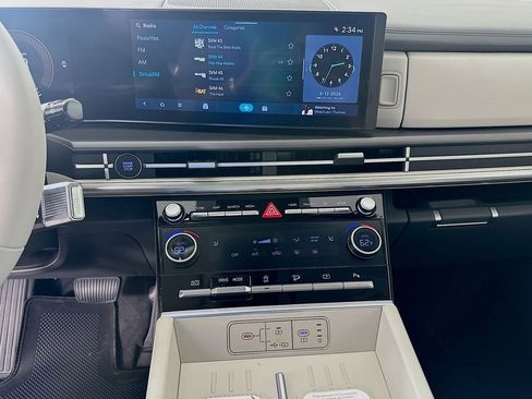 New 2026 Hyundai Santa Fe SEL FWD image 11