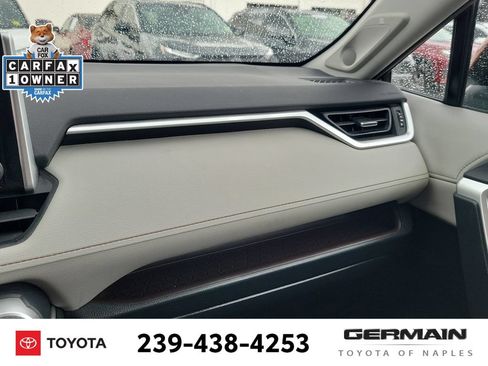 Certified 2019 Toyota RAV4 Limited AWD/4WD image 36