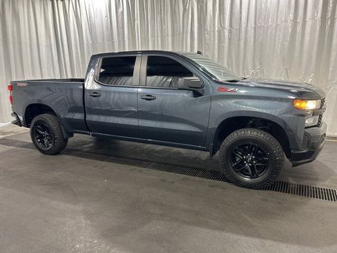 Used 2021 Chevrolet Silverado 1500 Custom Trail Boss image 2