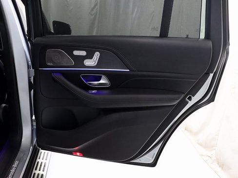Certified 2023 Mercedes-Benz GLS 450 4MATIC image 34