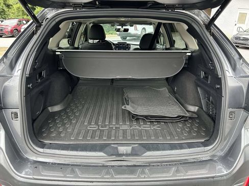 Used 2021 Subaru Outback Limited AWD/4WD image 10