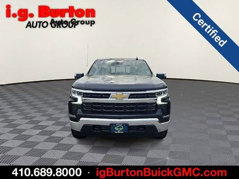 Certified 2022 Chevrolet Silverado 1500 LT AWD/4WD image 2