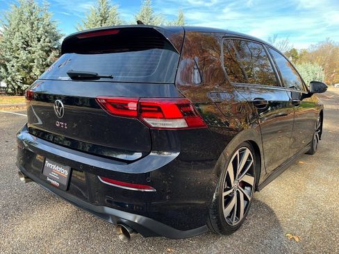 Used 2022 Volkswagen GTI SE w/ SE Leather Package image 38