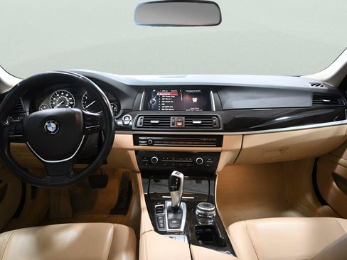 Used 2015 BMW 535i xDrive Sedan AWD/4WD image 15