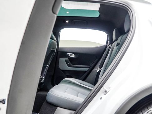 Used 2024 Polestar Polestar 2 AWD/4WD image 38