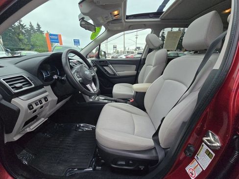 Used 2017 Subaru Forester 2.5i Premium AWD/4WD image 20