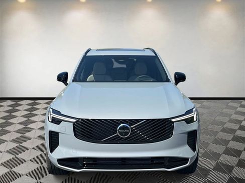 New 2026 Volvo XC90 T8 Ultra w/ Protection Package Premier AWD/4WD image 8