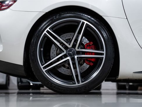 Used 2018 Mercedes-Benz AMG GT C image 15