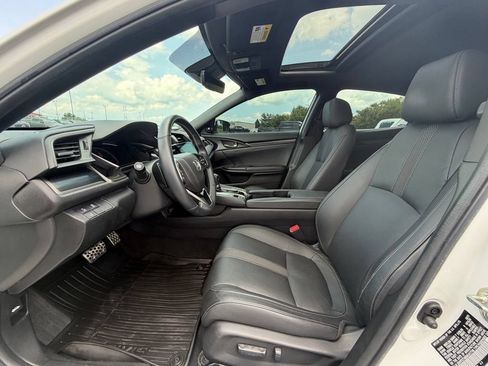 Used 2021 Honda Civic Sport Touring image 2