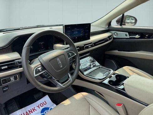 Certified 2023 Lincoln Nautilus Reserve w/ Equipment Group 202A AWD/4WD image 12